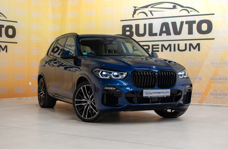 BMW X5 M50i