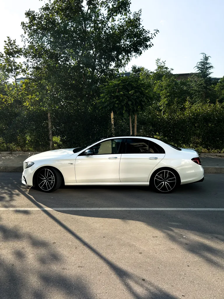 Mercedes Benz E53