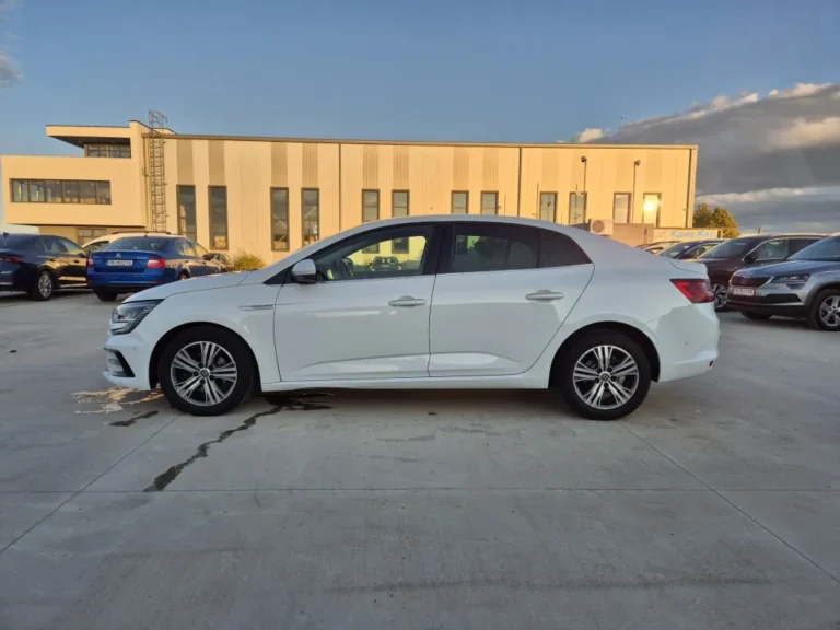 Renault Megane SEDAN INTENS  A/T