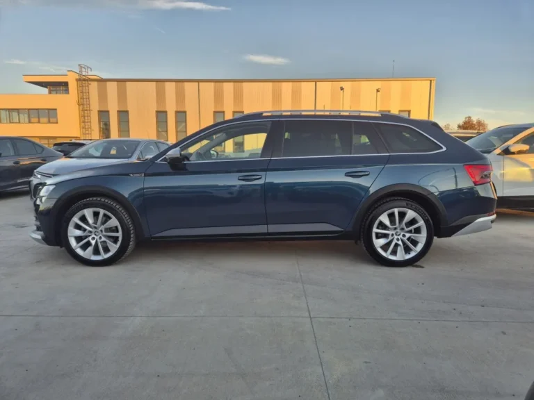 Skoda Superb SCOUT=С-ГАРАНЦИЯ
