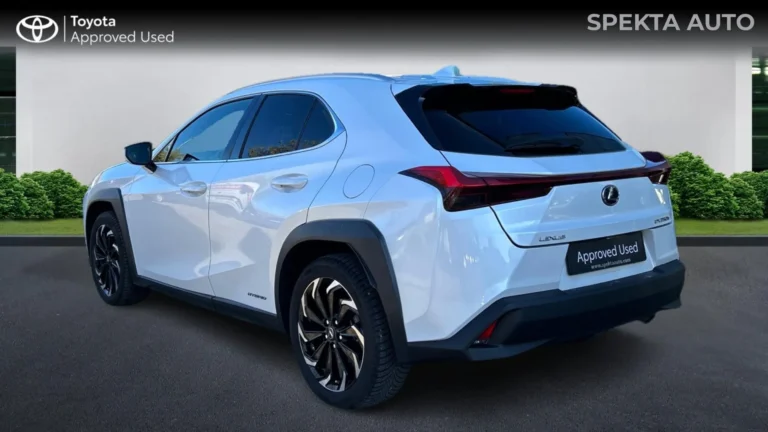 Lexus UX 250h