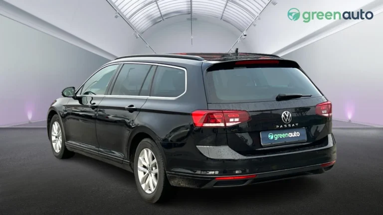 VW Passat 2. 0 TDi DSG SCR