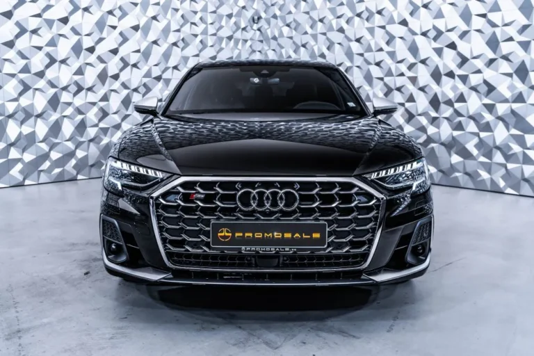 Audi S8 quattro*B&O*360*21*SoftCl*