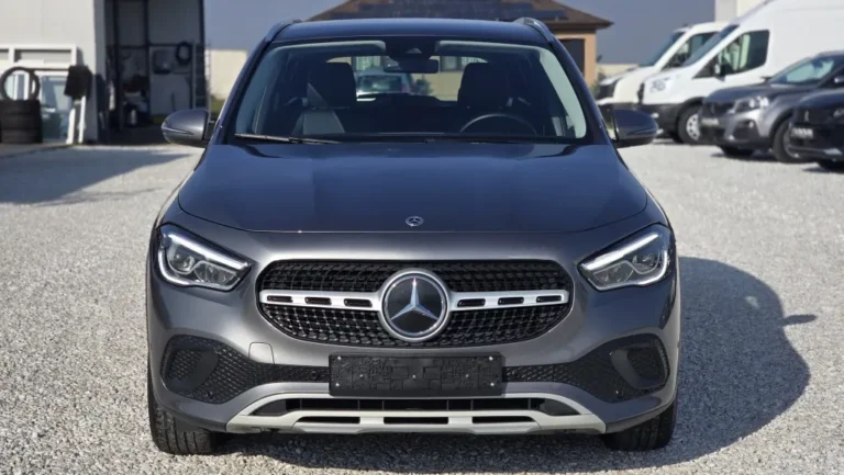 Mercedes-Benz GLA * LED* 8G Tronic* Камера*