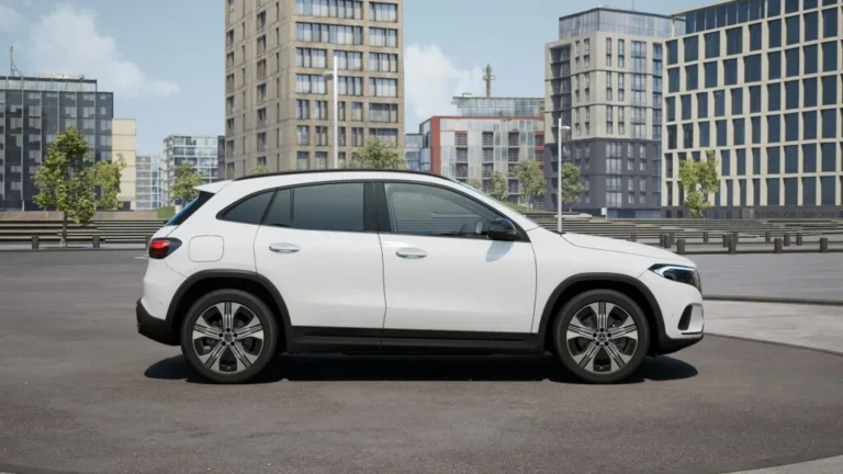 Mercedes-Benz EQA 300 4MATIC