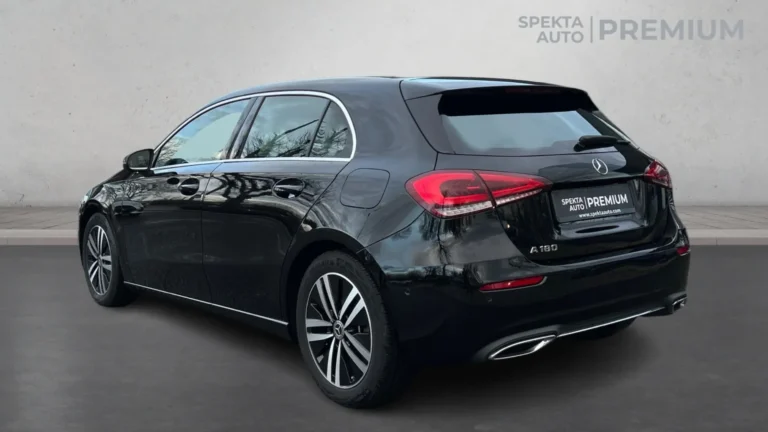 Mercedes-Benz A 180