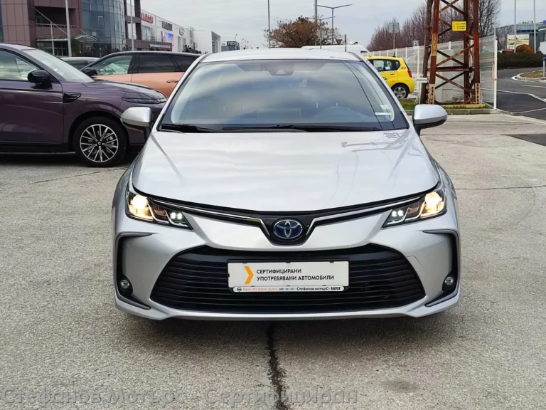 Toyota Corolla 4-вр. Седан 121к.с. Хибрид