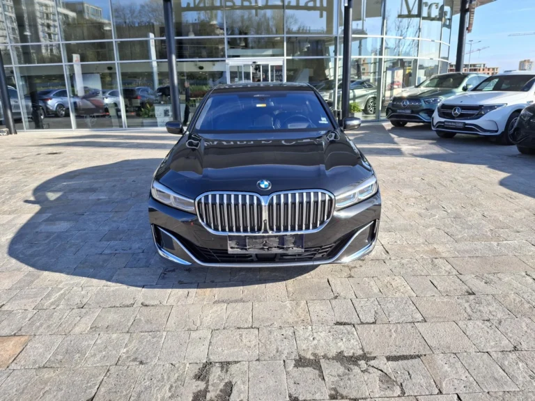BMW 750 d xDrive Sedan
