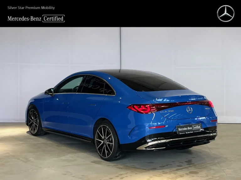 Mercedes-Benz CLA 350 4MATIC  EQ