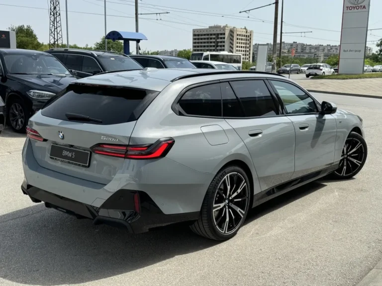 BMW 520 xDrive Туринг