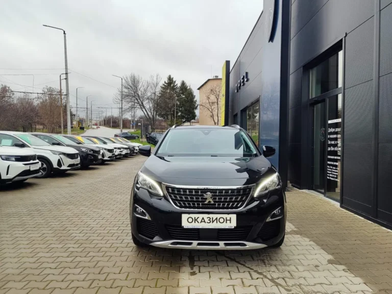 Peugeot 3008 SUV 131к.с. Бензин