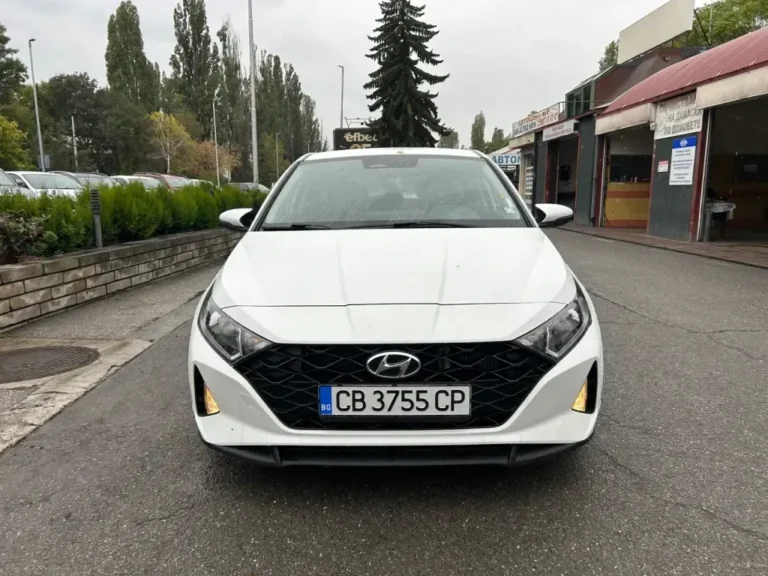 Hyundai i20 - AUTOMATIC / Първи Собственик