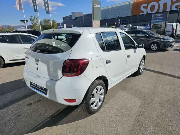Dacia SANDERO