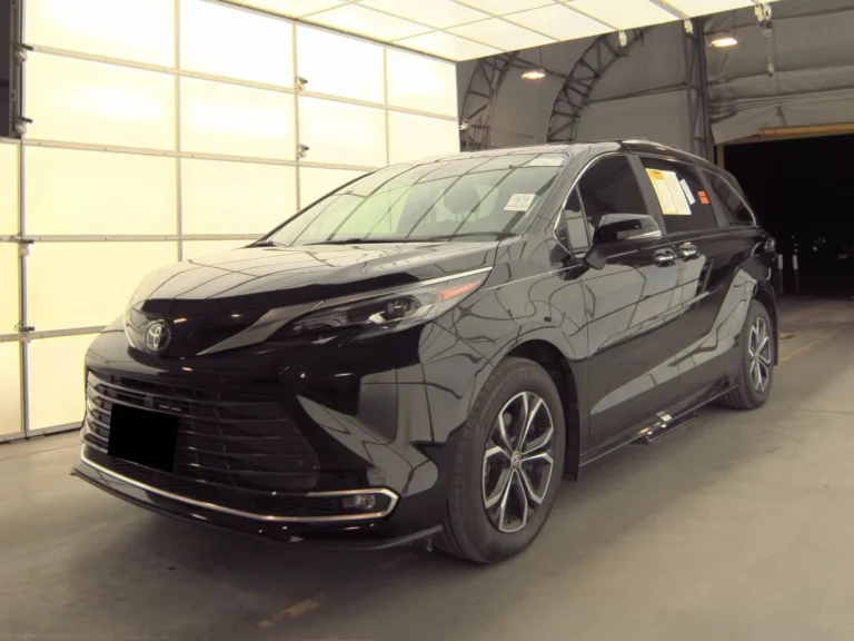 Toyota Sienna 7 места, AWD, Platinum