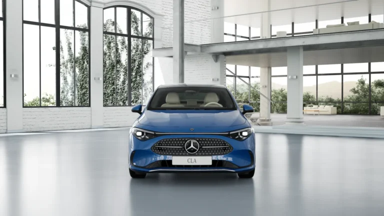 Mercedes-Benz CLA 200 4MATIC
