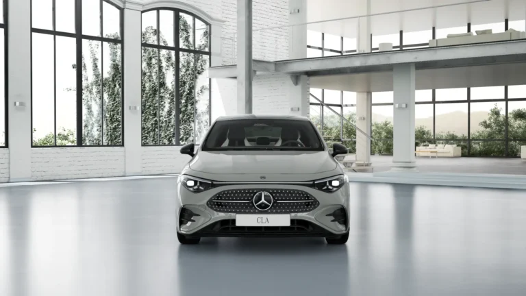 Mercedes-Benz CLA 200 4MATIC