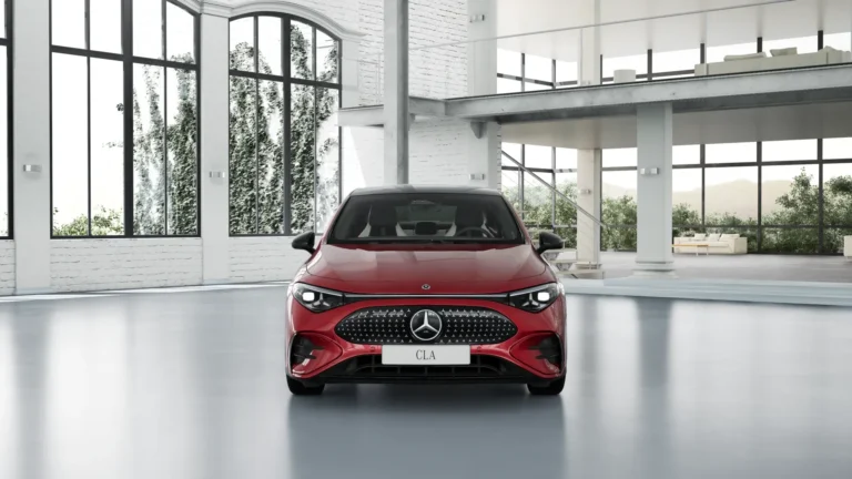 Mercedes-Benz CLA 350 4MATIC EQ