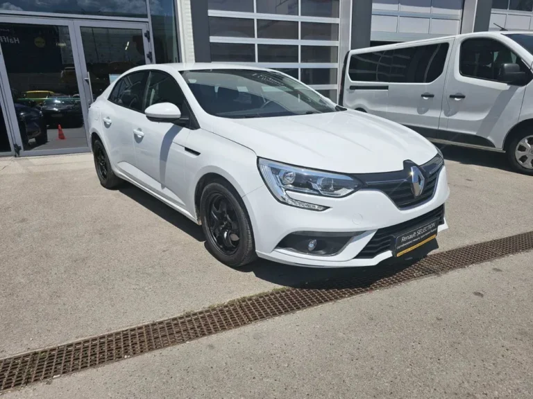 Renault MEGANE SEDAN