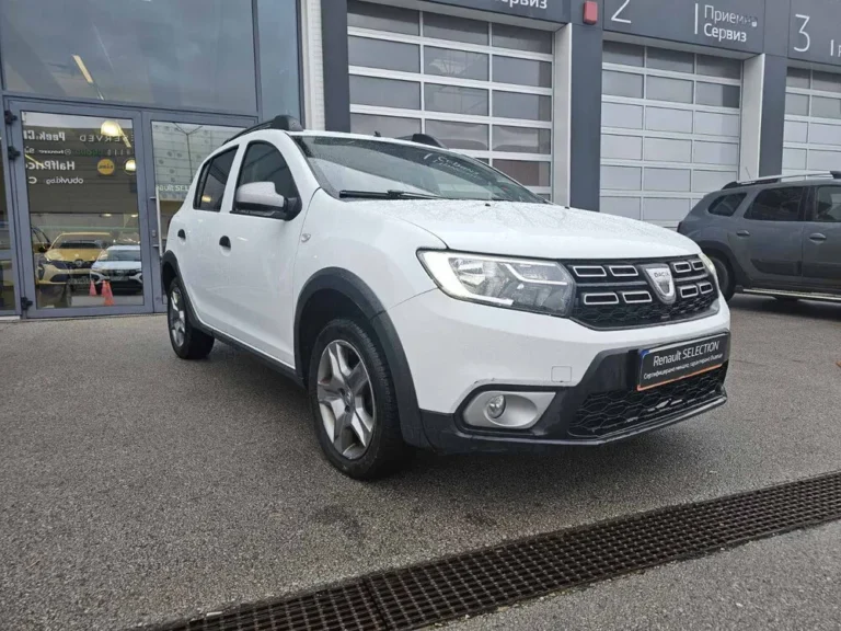 Dacia SANDERO