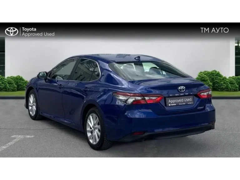 Toyota Camry 2.5 HSD CVT FWD BUSINESS