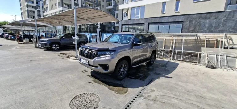 Toyota Landcruiser J150