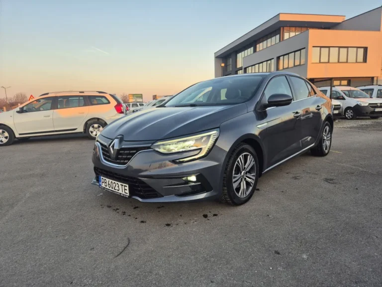 RENAULT MEGANE SEDAN INTENS  А/Т 1.5 DCI 115 кс