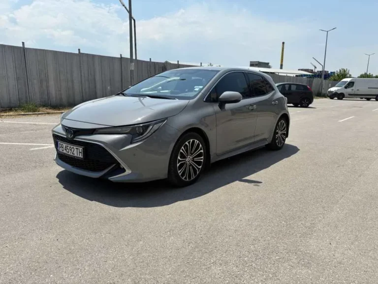 TOYOTA Corolla Luxury