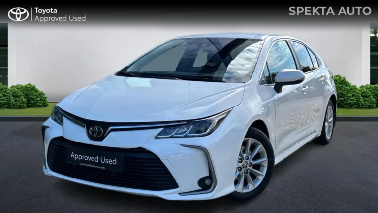 Toyota Corolla 1.5i  A/T