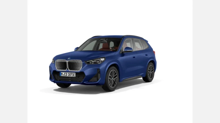 BMW iX1 xDrive30