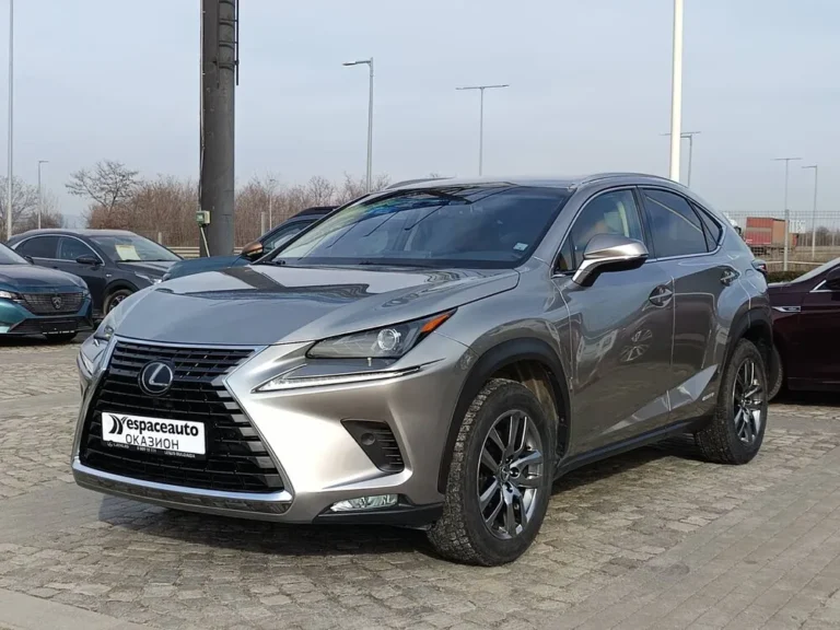 Lexus NX300h