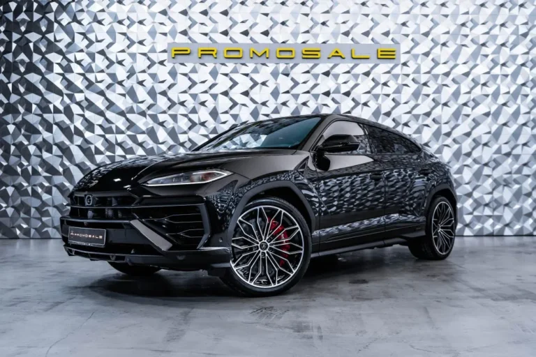 Lamborghini Urus Nero