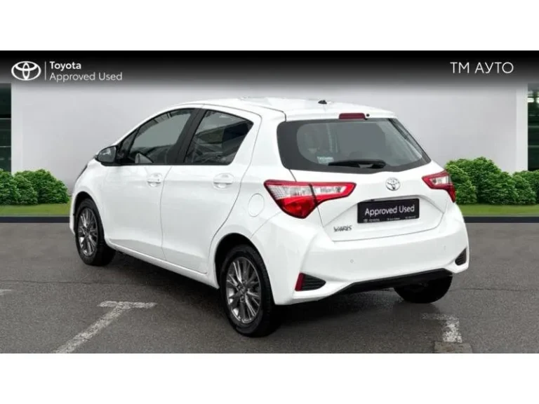 Toyota Yaris 1.5P LUNA CVT