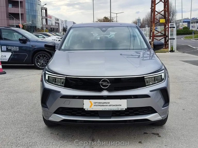 Opel Grandland X SUV 131к.с. Бензин