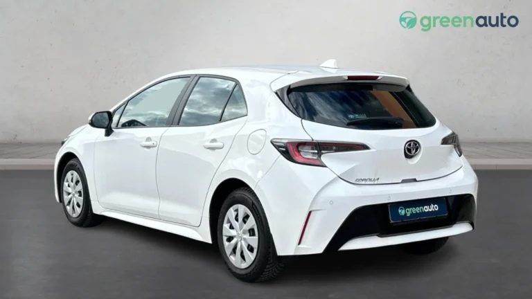 Toyota Corolla 1.2Т  М/Т