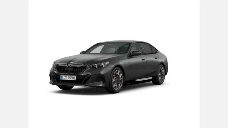 BMW 550e xDrive Sedan