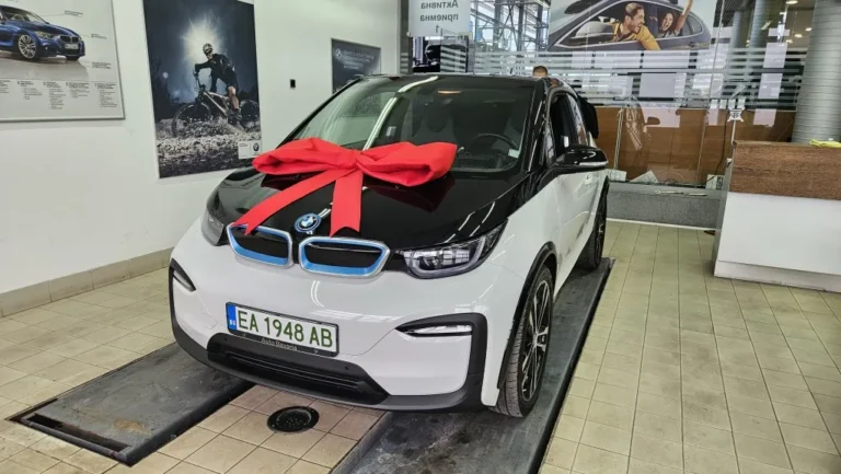 BMW i3