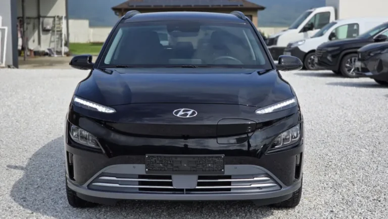 Hyundai Kona *ГАРАНЦИОНЕН*