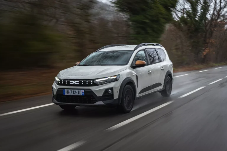 Dacia Jogger Extreme Eco-G 120 auto