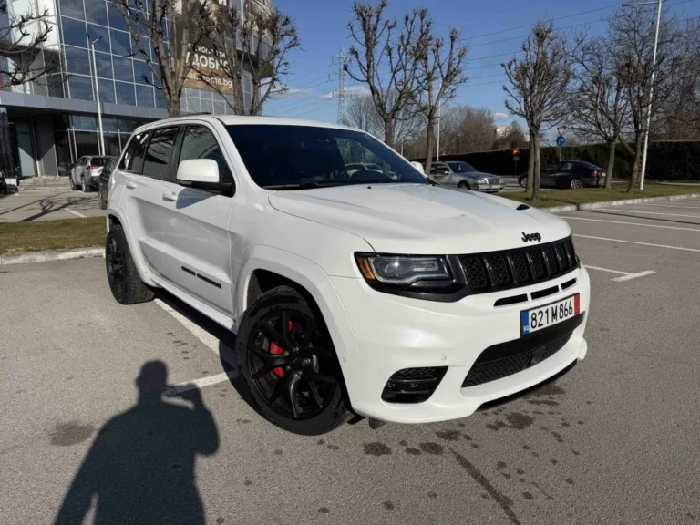 Jeep Grand Cherokee SRT