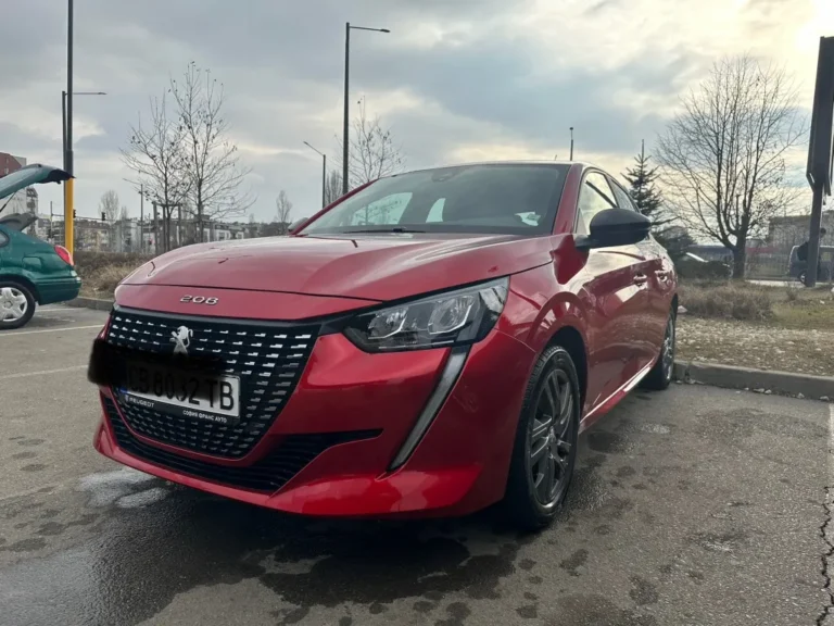 Peugeot 208