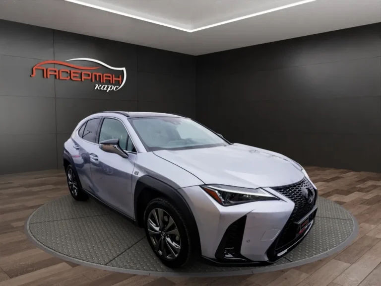 Lexus UX 250h F-sport AWD