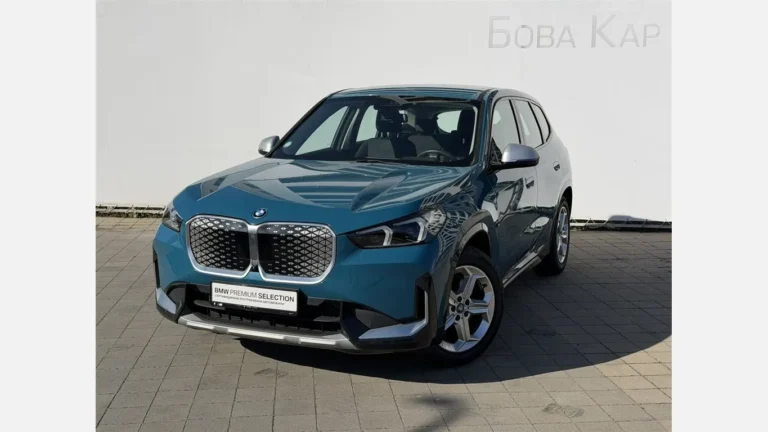 BMW iX1 xDrive30
