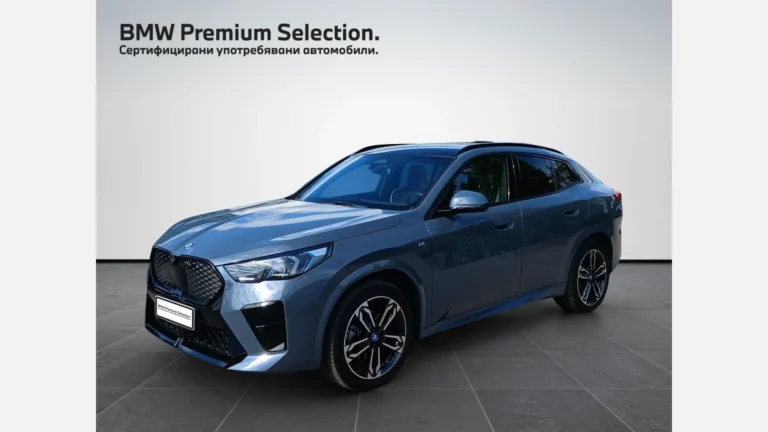 BMW iX2 xDrive30