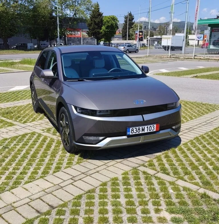 5 CONNECT+ 77, 4KWh