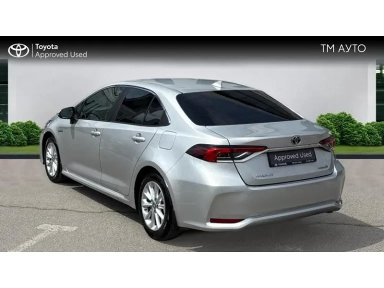 Toyota Corolla SDN 1.8HSD EXECUTIVE