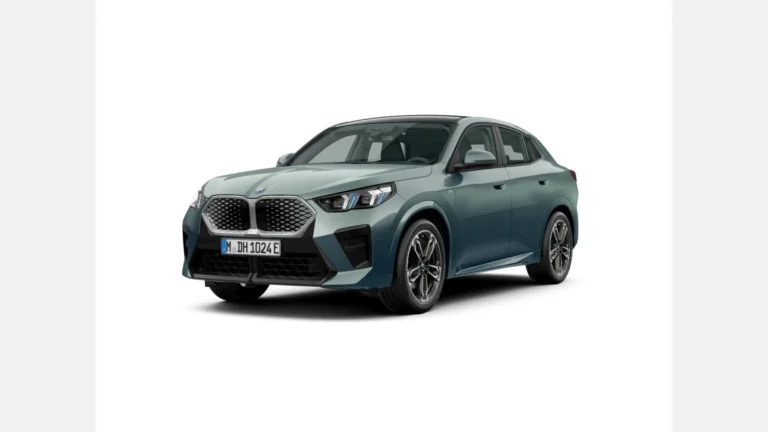 BMW iX2 xDrive30