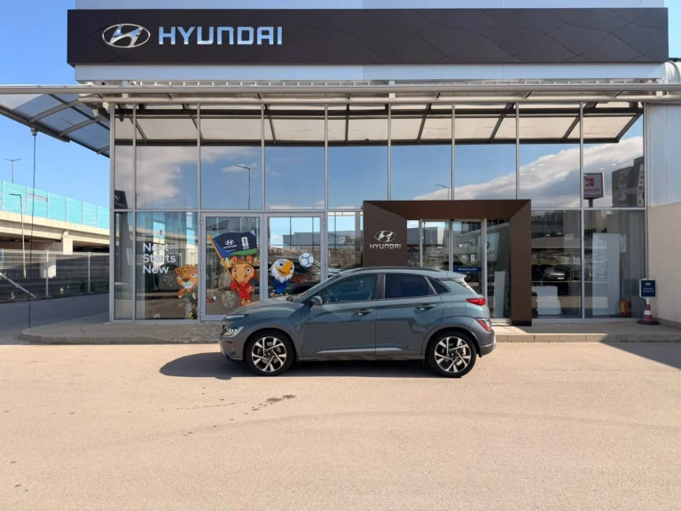 Hyundai KONA PREMIUM