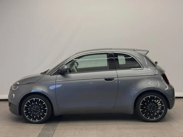 FIAT 500 BEV LA PRIMA
