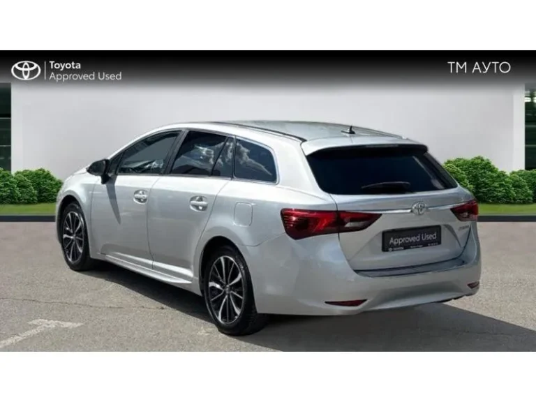 Toyota Avensis TS 1.8P TEAM D CVT