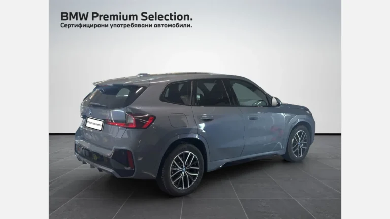 BMW iX1 xDrive30